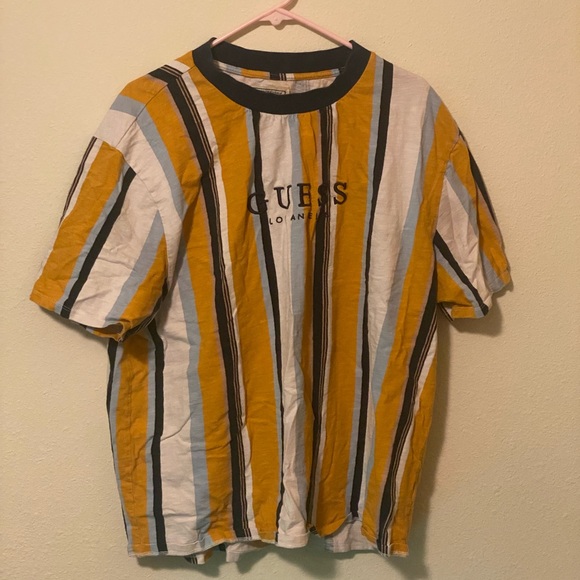 Guess shirt Bundle - Picture 8 of 16